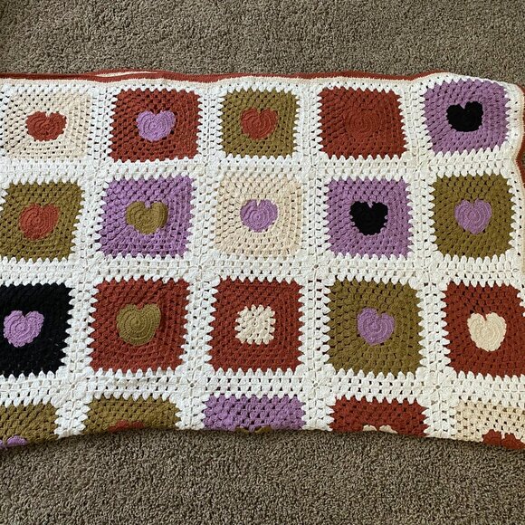 Hand knit Crochet Heart cotton throw and pillow with pillow cover - Picture 8 of 9